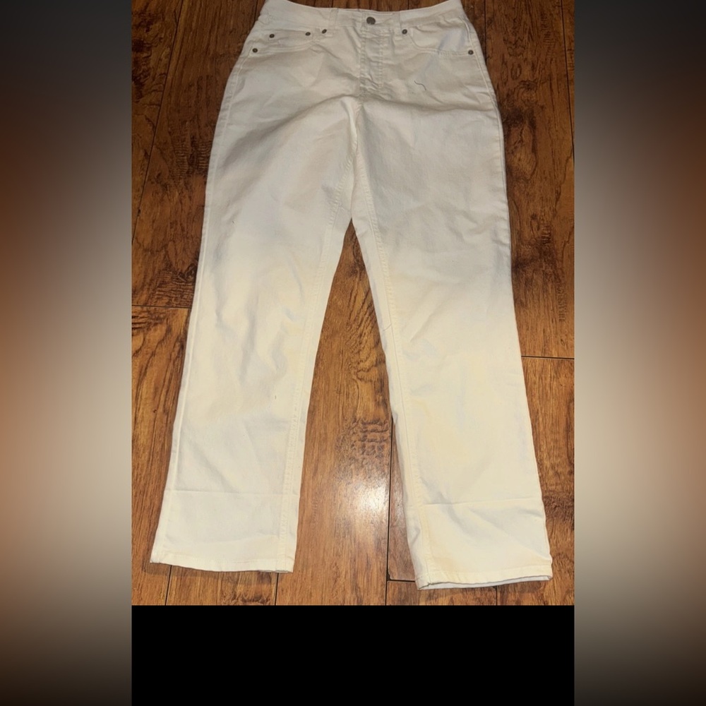 Frye Women's Straight Jeans, Ivory (Off White) Size 4/27